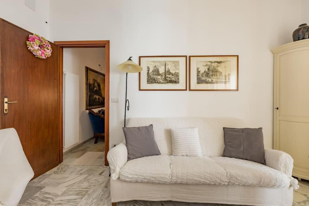 B&B Casa Sabella Lecce Bagian luar foto