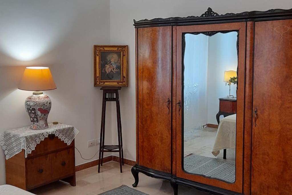 B&B Casa Sabella Lecce Bagian luar foto